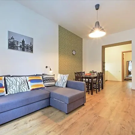 Style 60m2 - 9 Min Walk Wenceslas Sq Appartamento Praga
