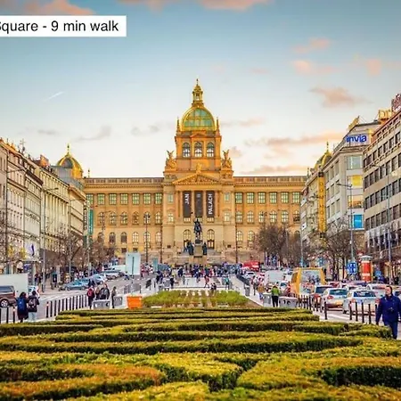Style 60m2 - 9 Min Walk Wenceslas Sq Apartamento Praga