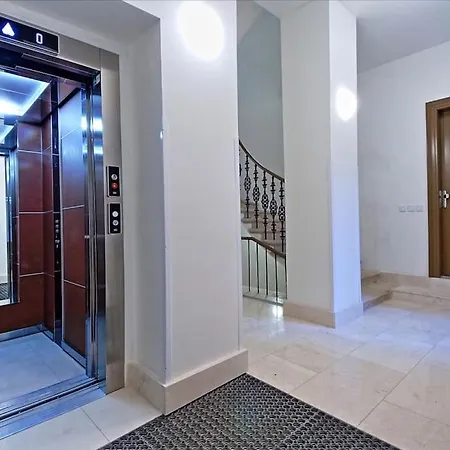 Apartment Style 60m2 - 9 Min Walk Wenceslas Sq *